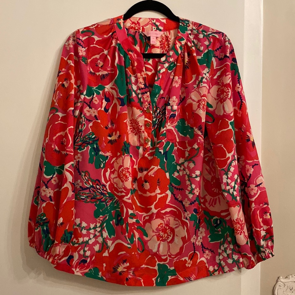 Lilly Pulitzer pink floral blouse